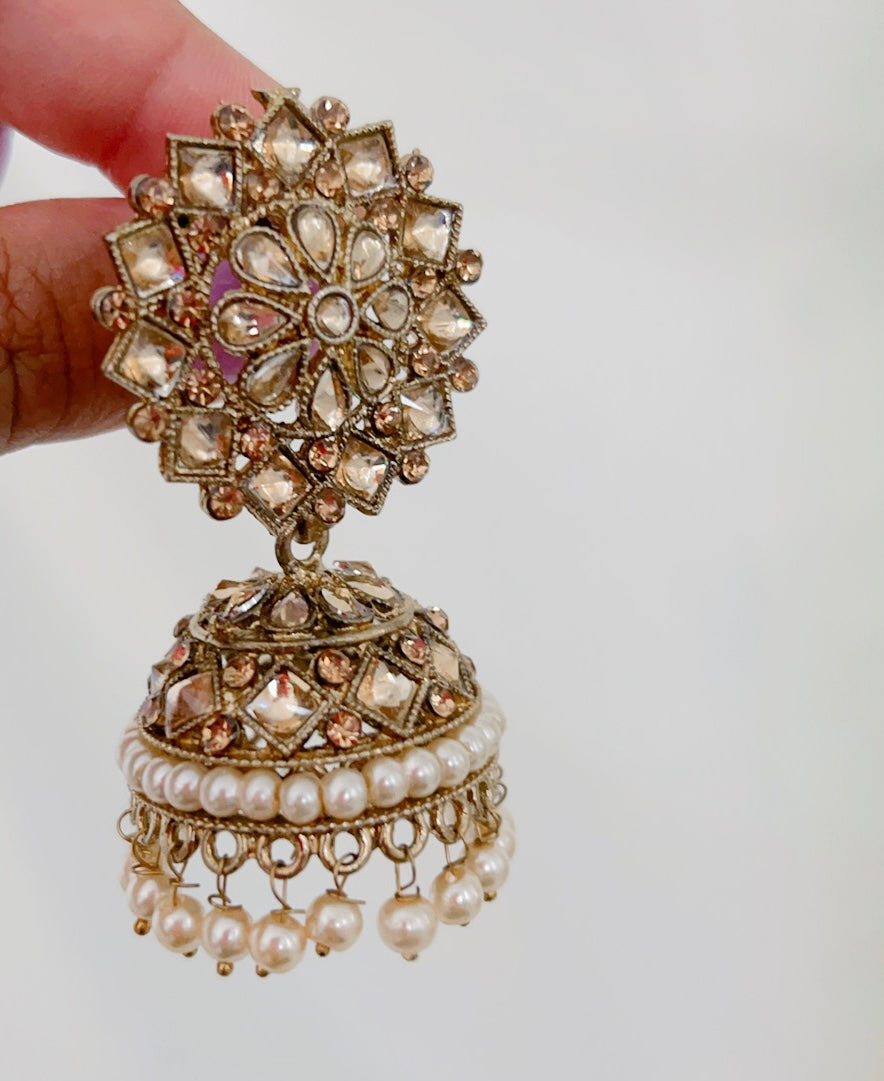 Tiah Necklace Set