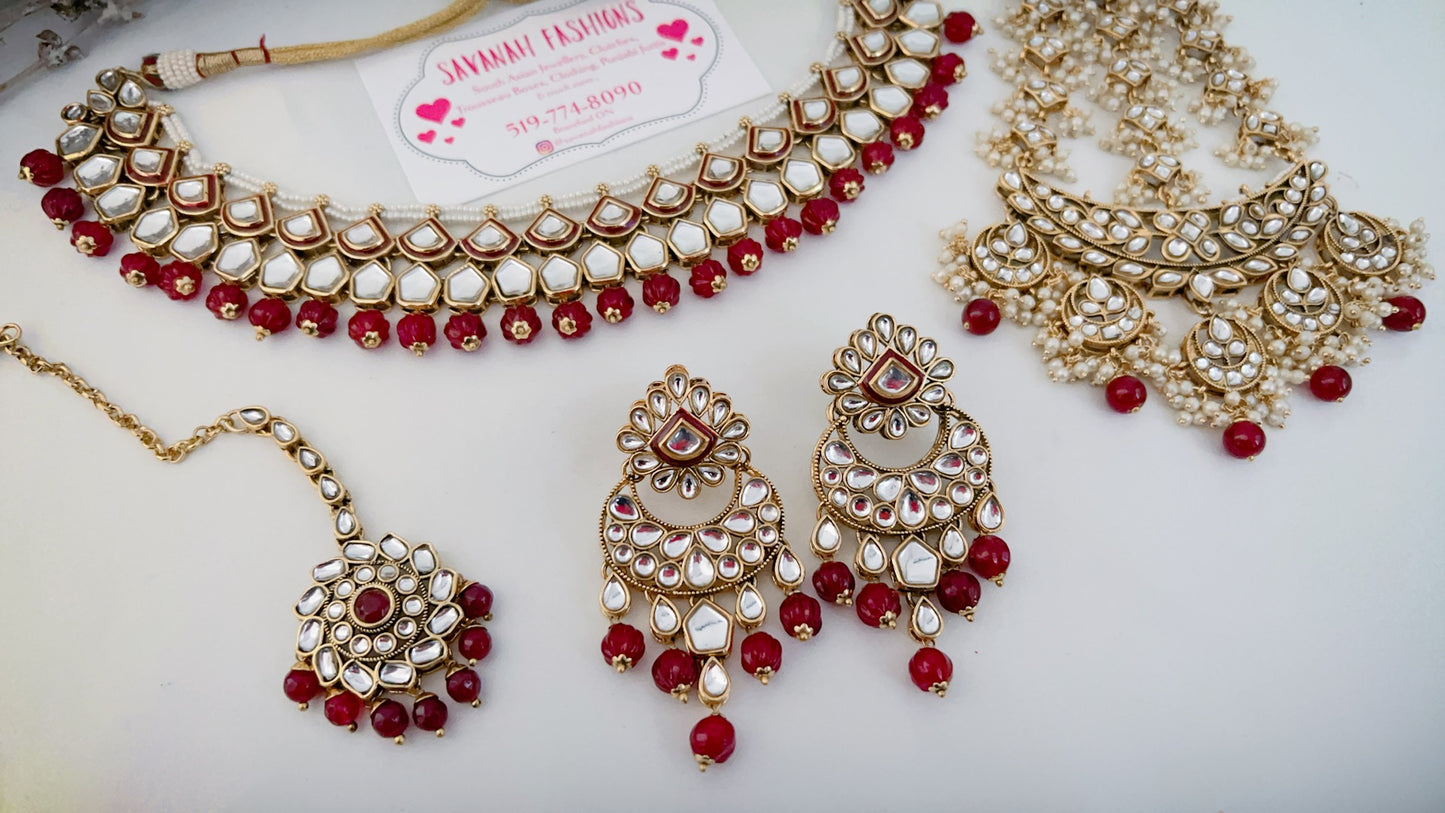 Rufina Necklace Set
