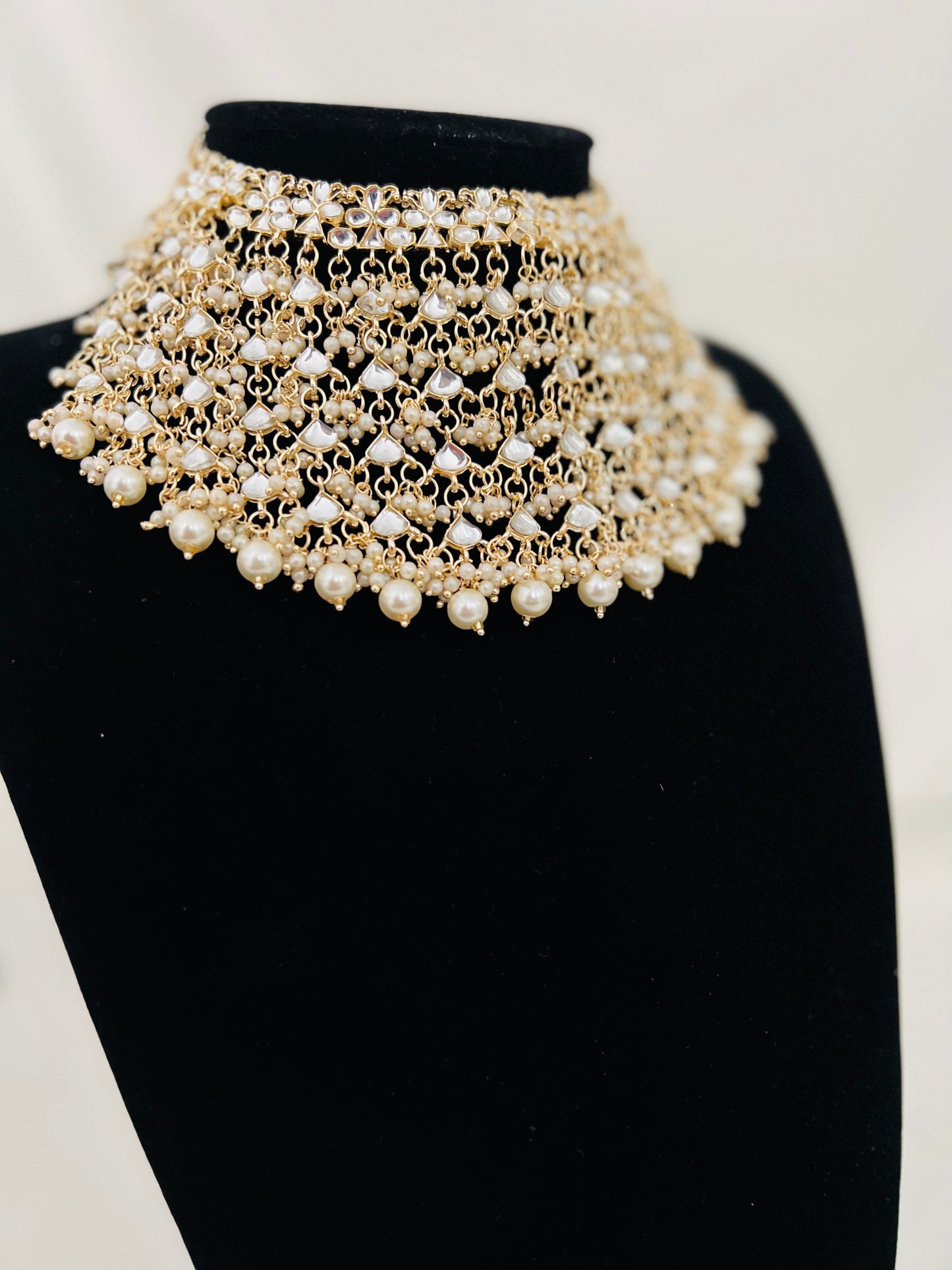 Prabhjot Necklace Set