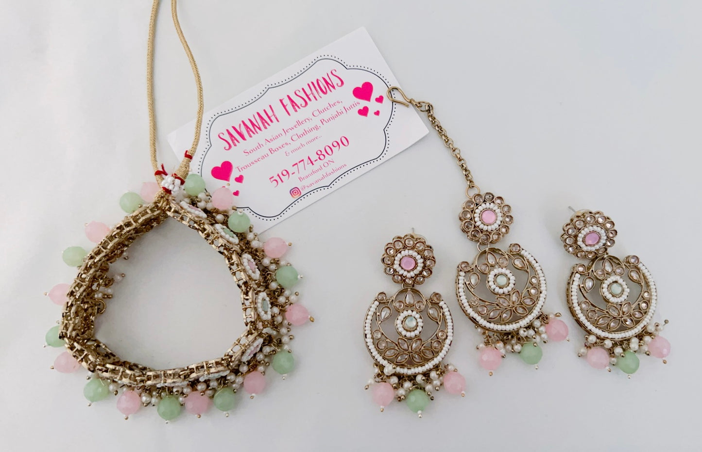 Nirya Necklace Set