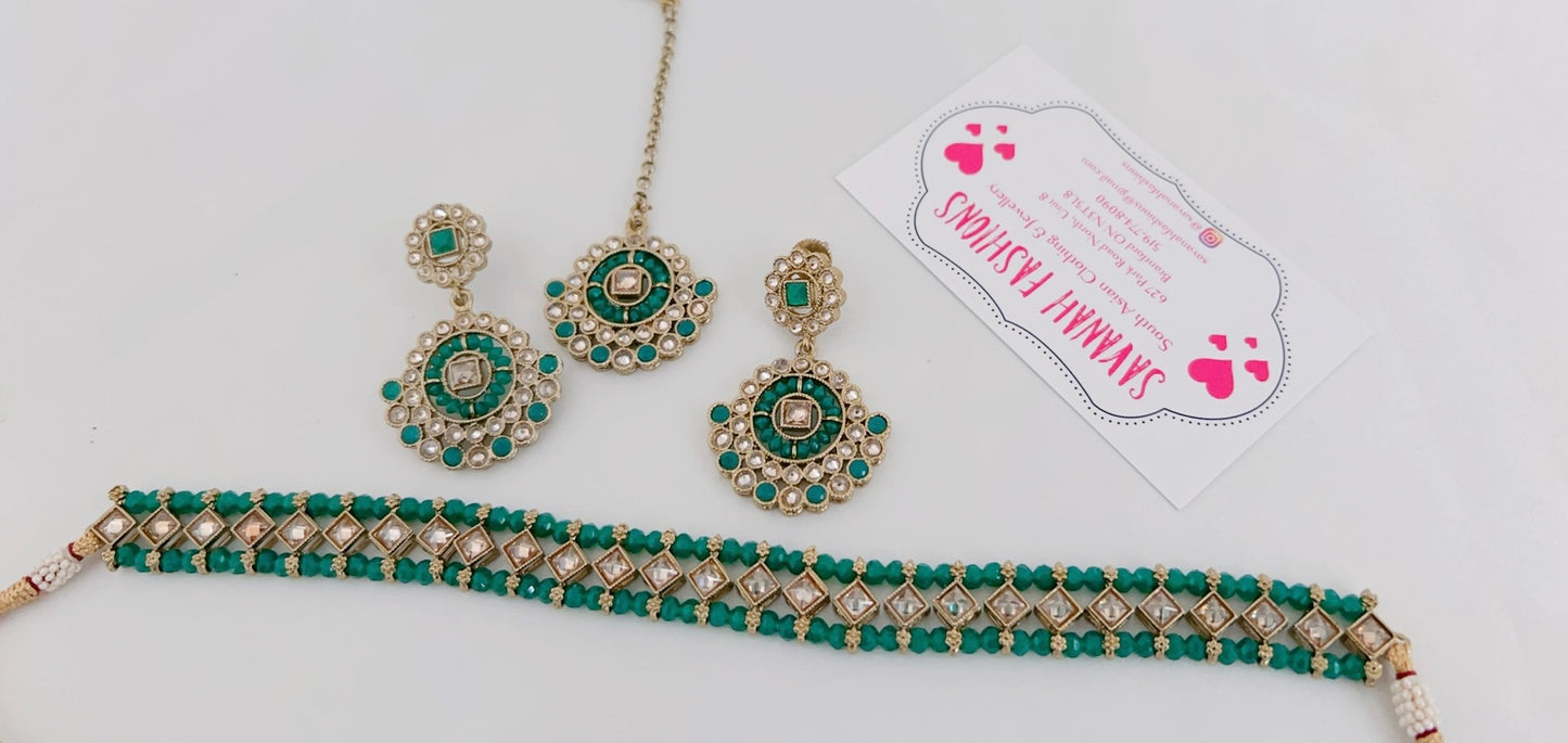 Neith Necklace Set