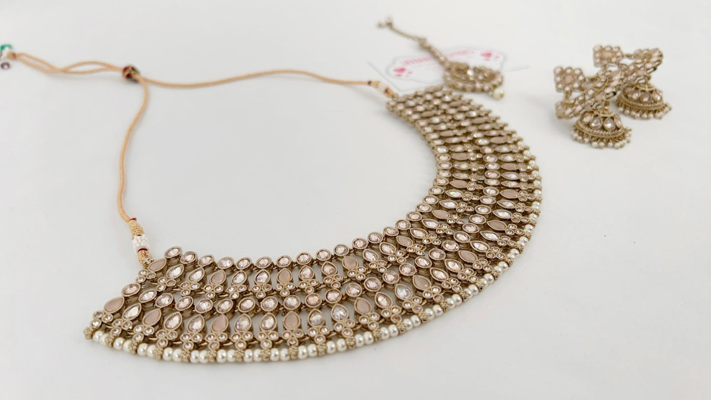 Jacy Necklace Set
