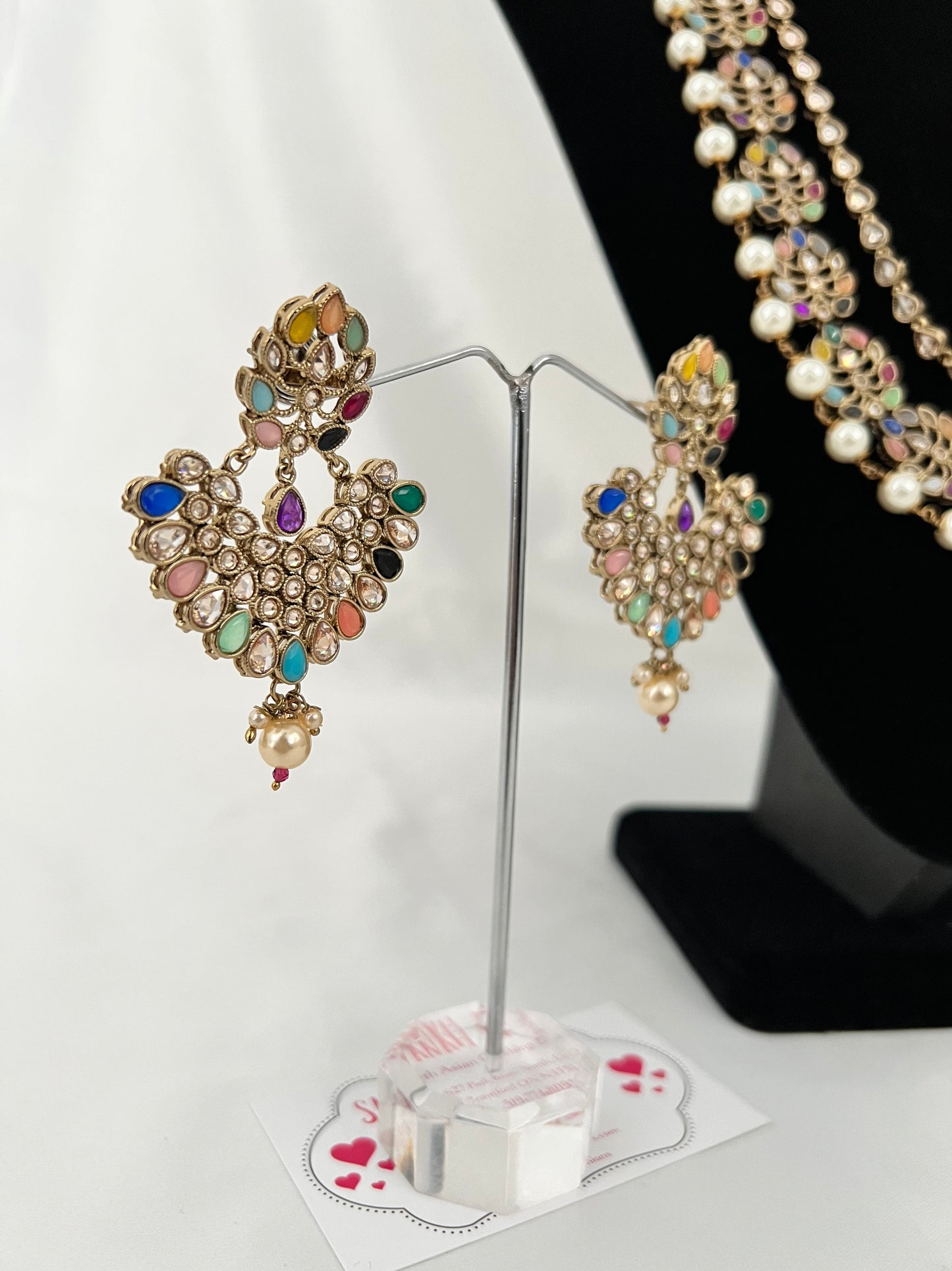 Pari Necklace Set