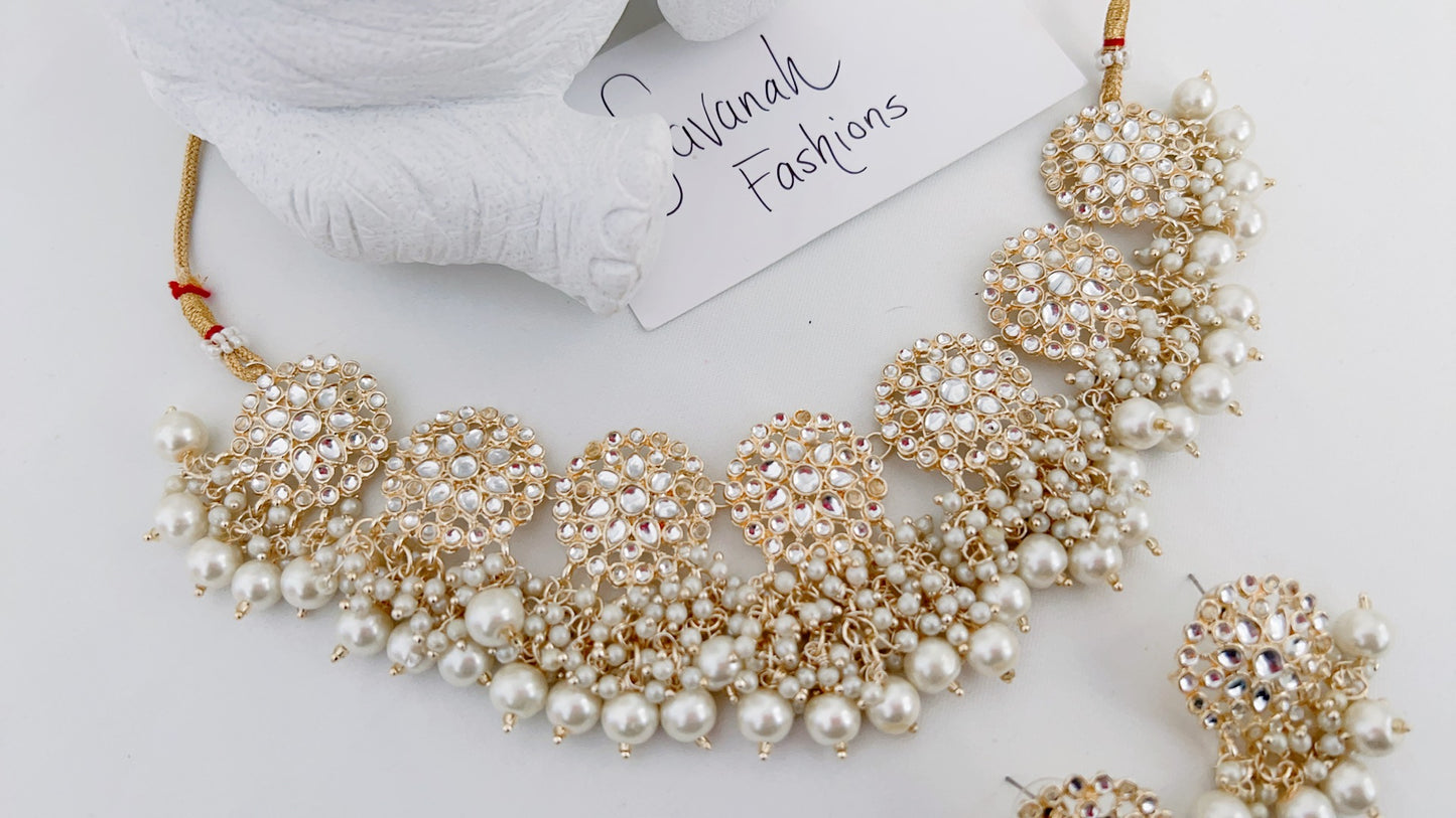 Yami Necklace Set