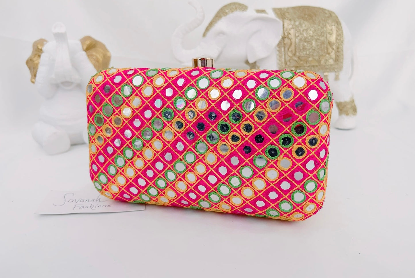 Basanti Clutch