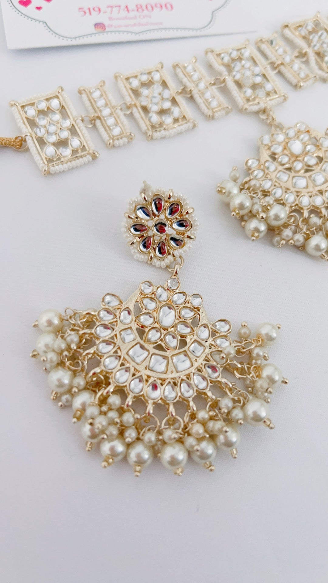 Liyana Necklace Set
