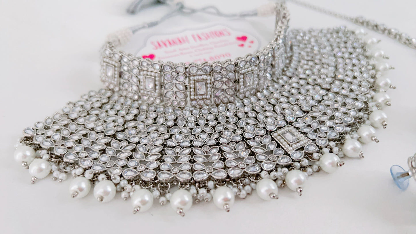 Sara Bridal Set