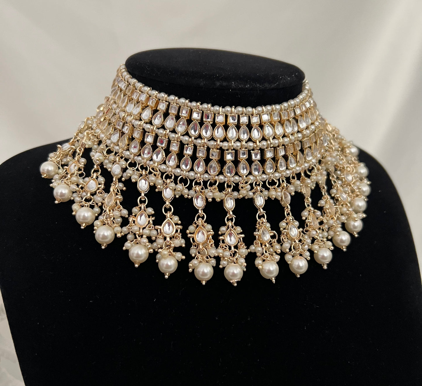 Yukta Necklace Set