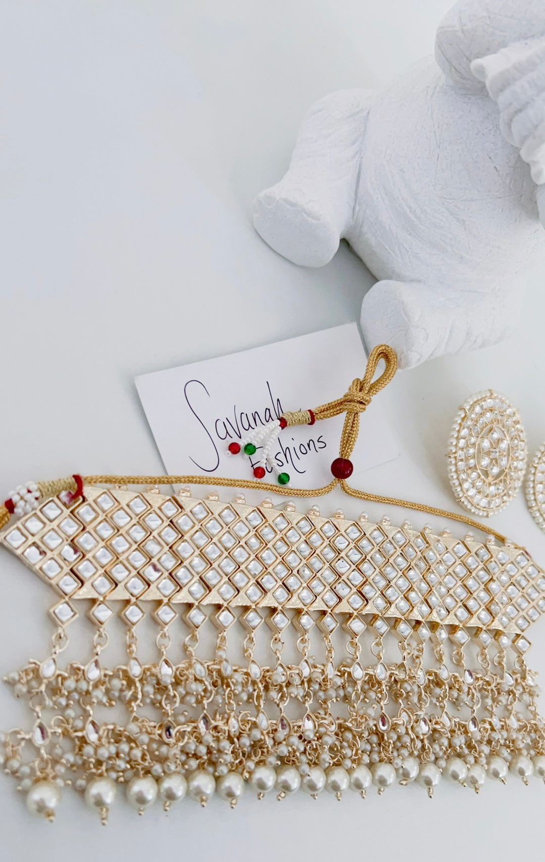 Hema Necklace Set