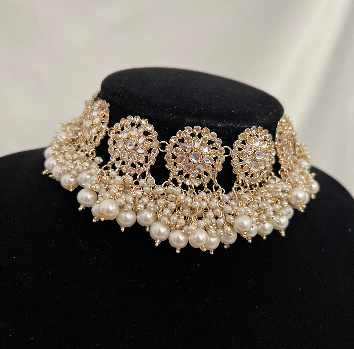 Yami Necklace Set