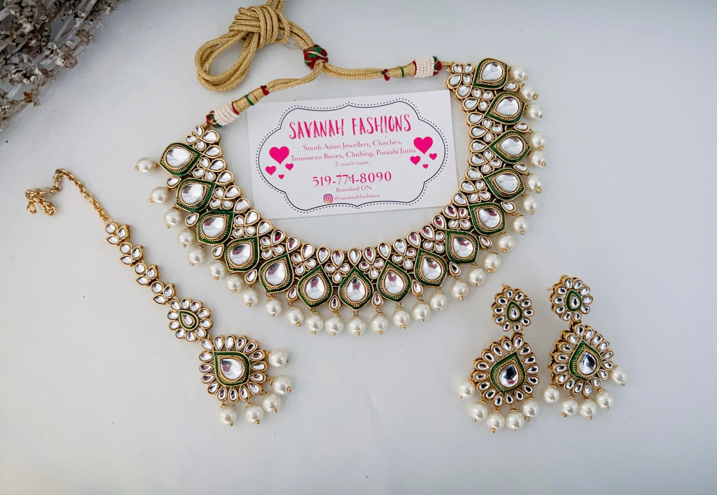 Hayah Necklace Set