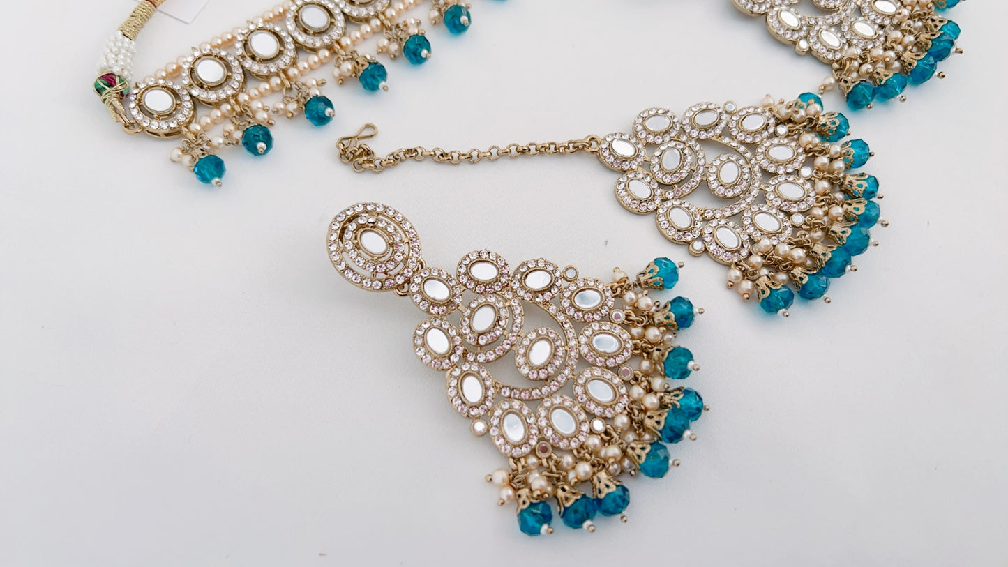 Tovi Necklace Set