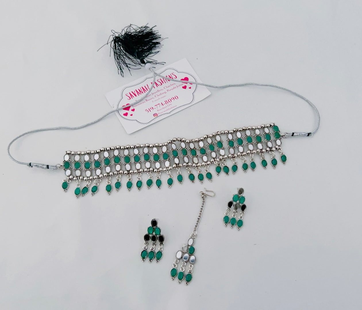 Shallu Necklace Set