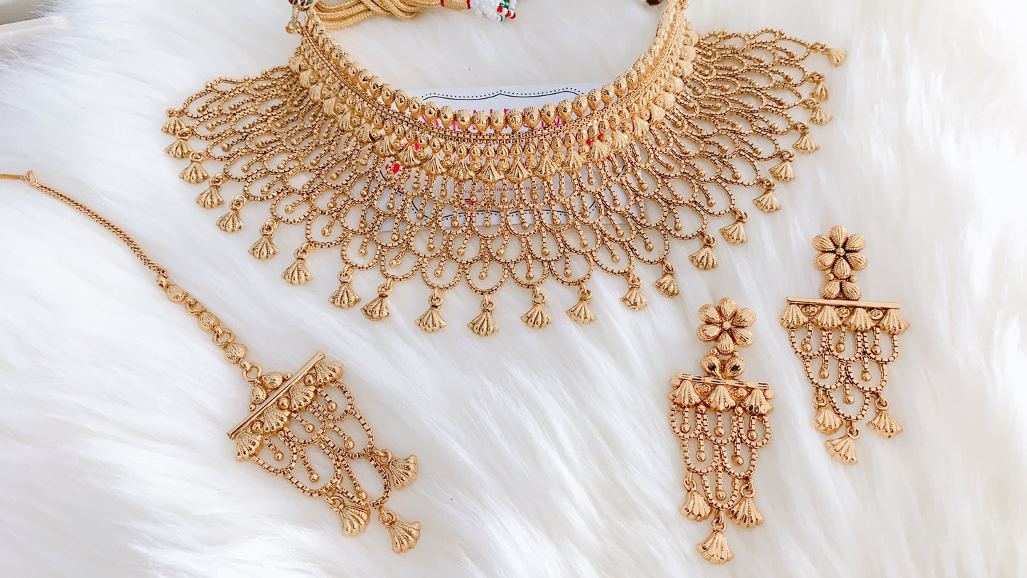 Nargis Necklace Set