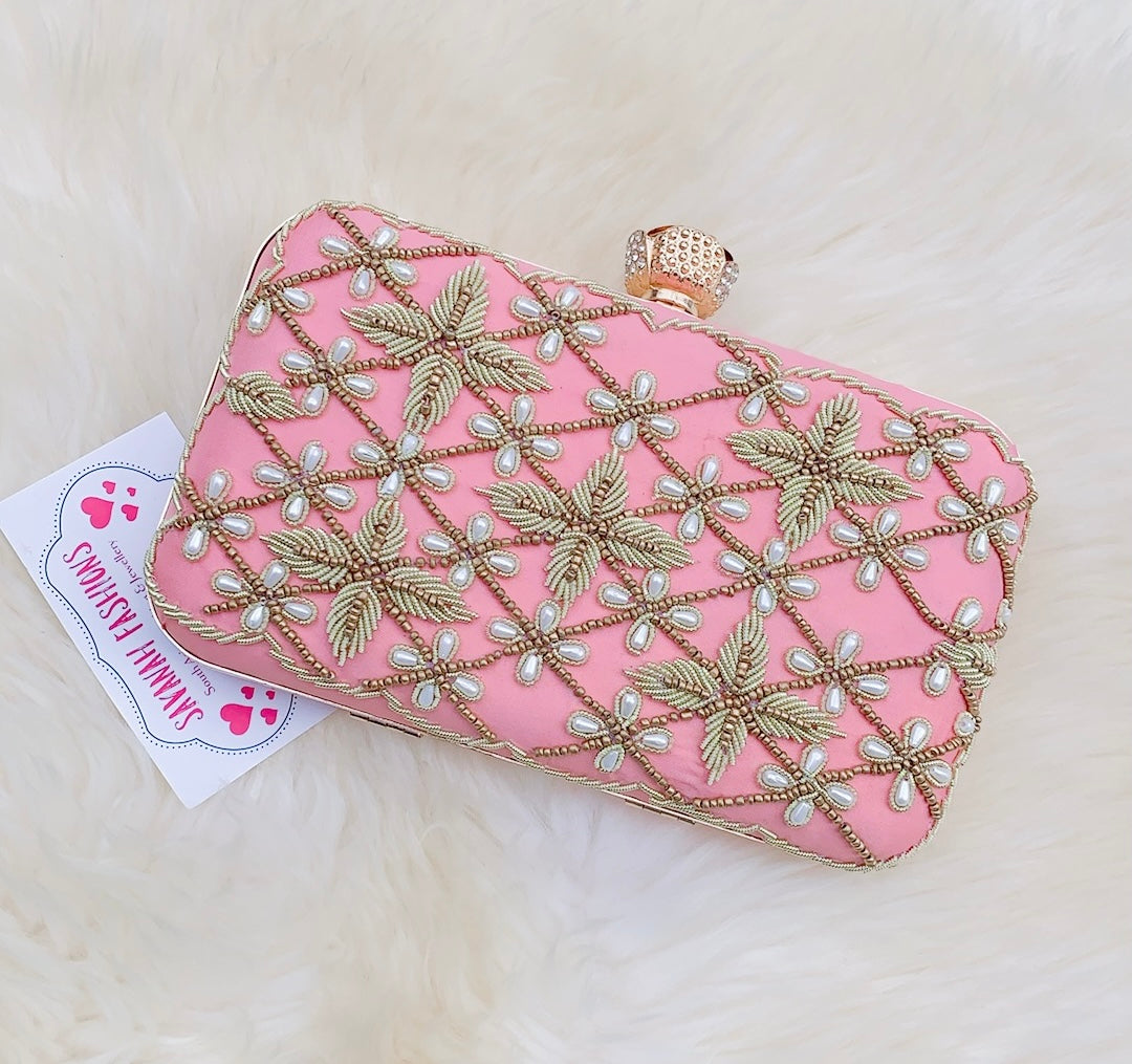 Kalindi Clutch