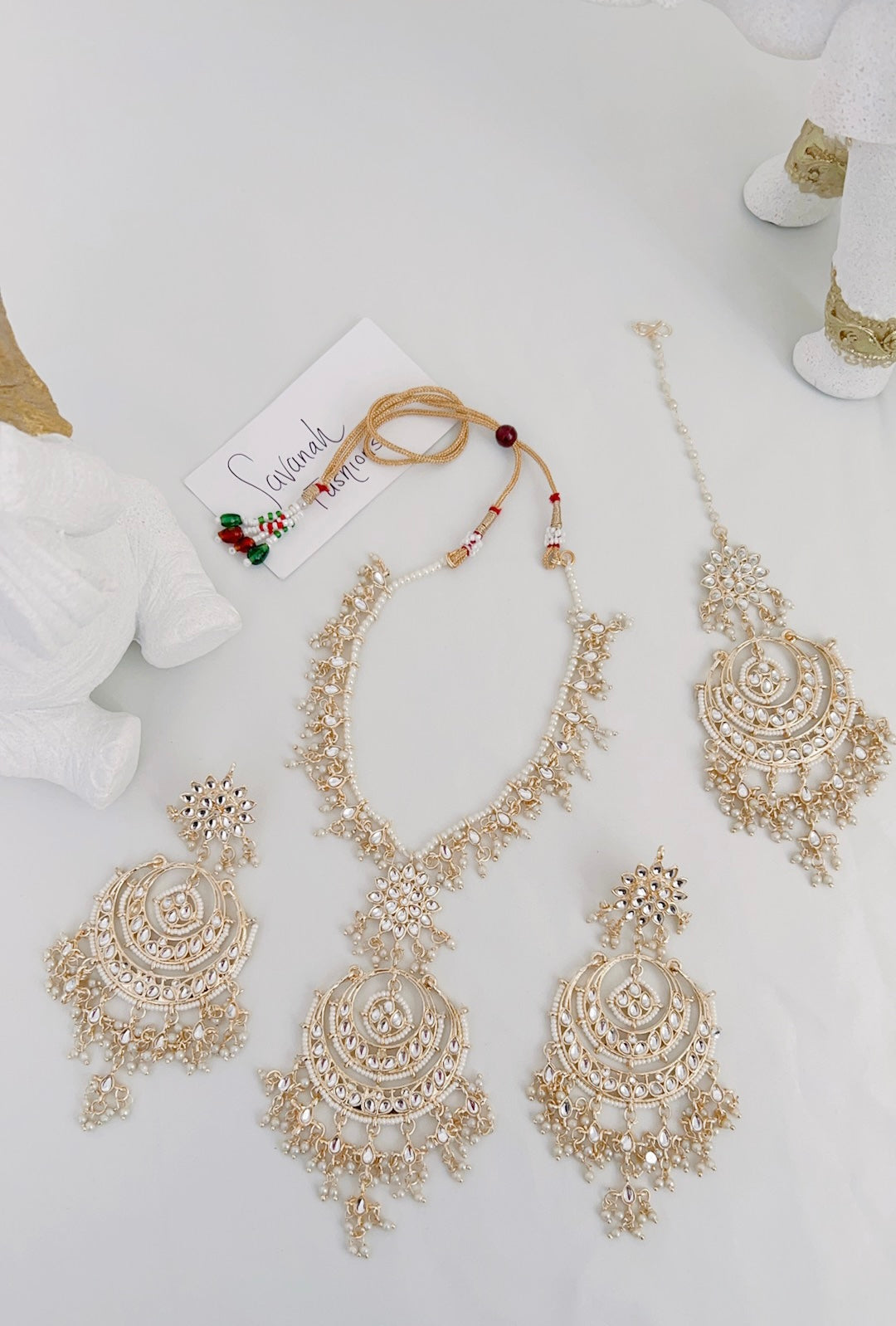 Yazhini Necklace Set