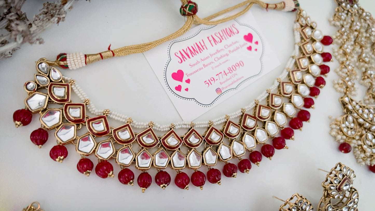 Rufina Necklace Set