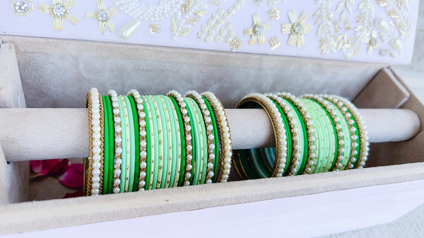 Amiya Bangle Set