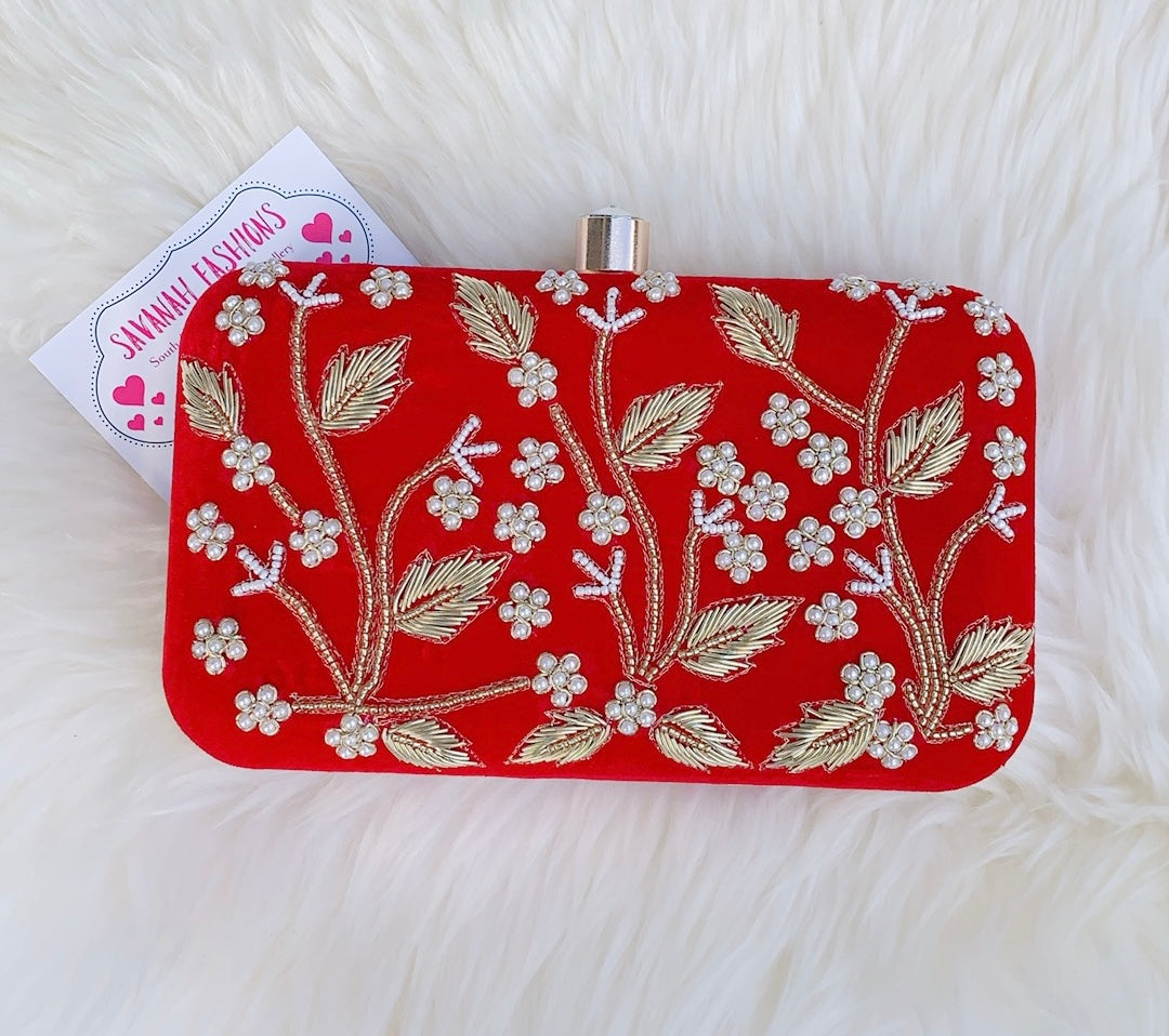 Jasmine Clutch