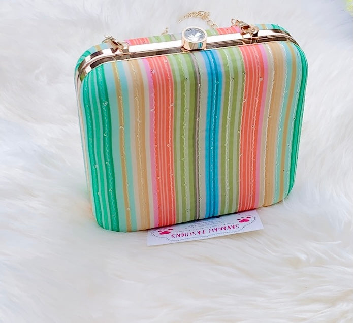 Cyan Clutch