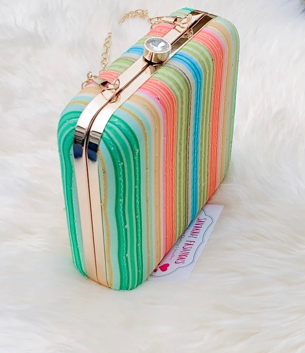 Cyan Clutch