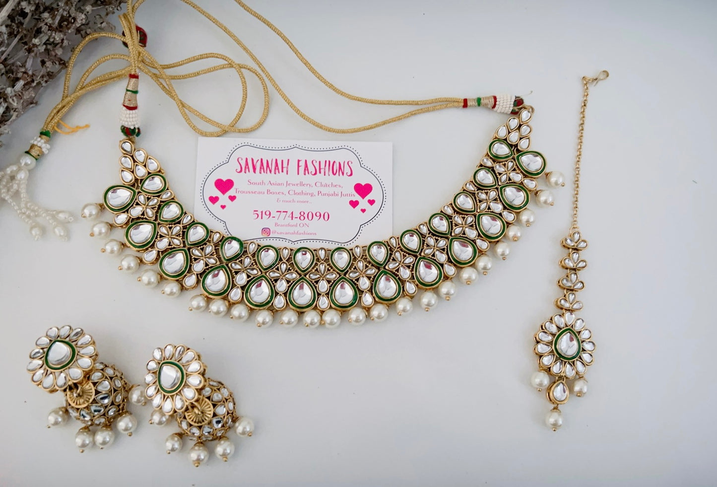 Hayah Necklace Set