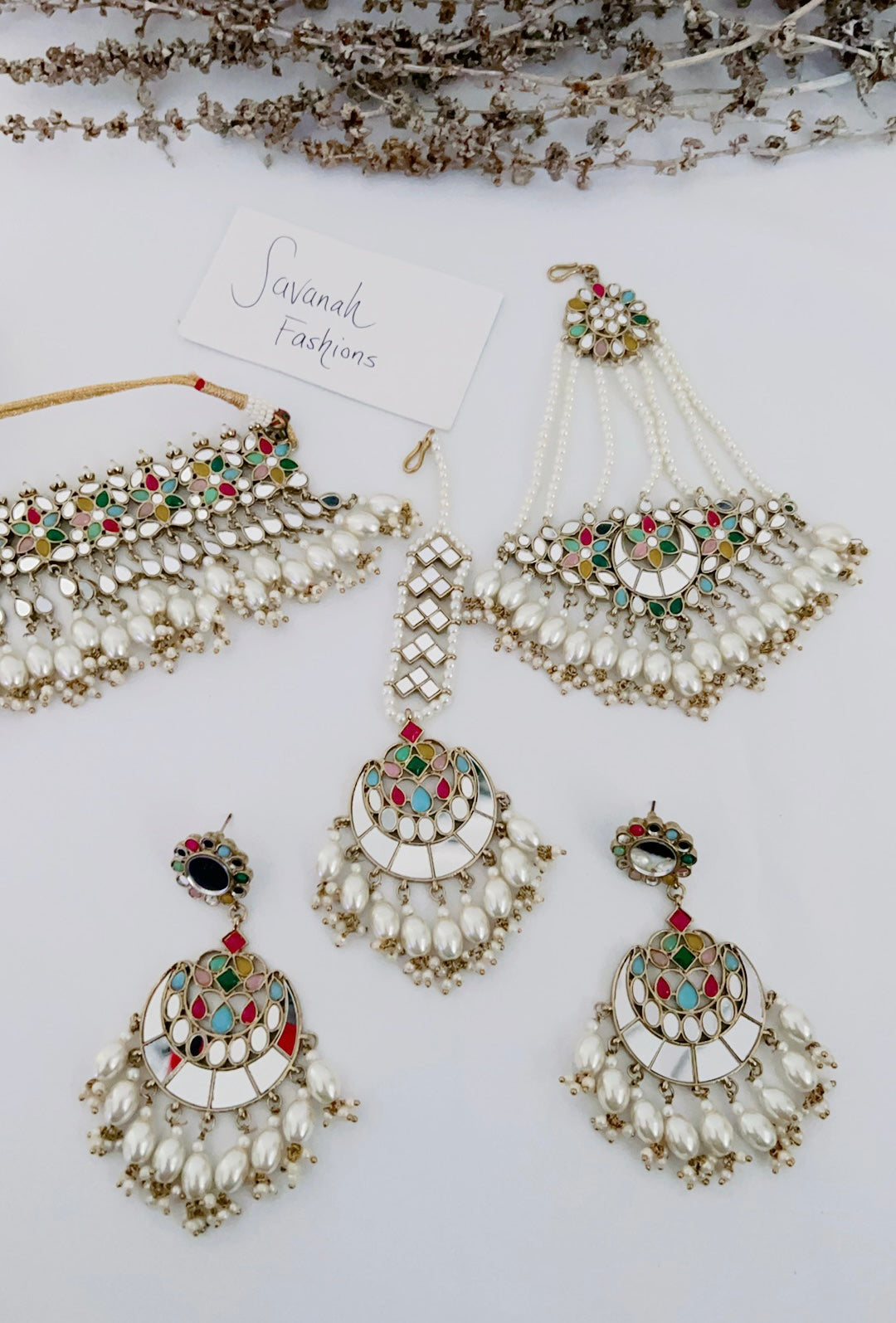Yashi Necklace Set