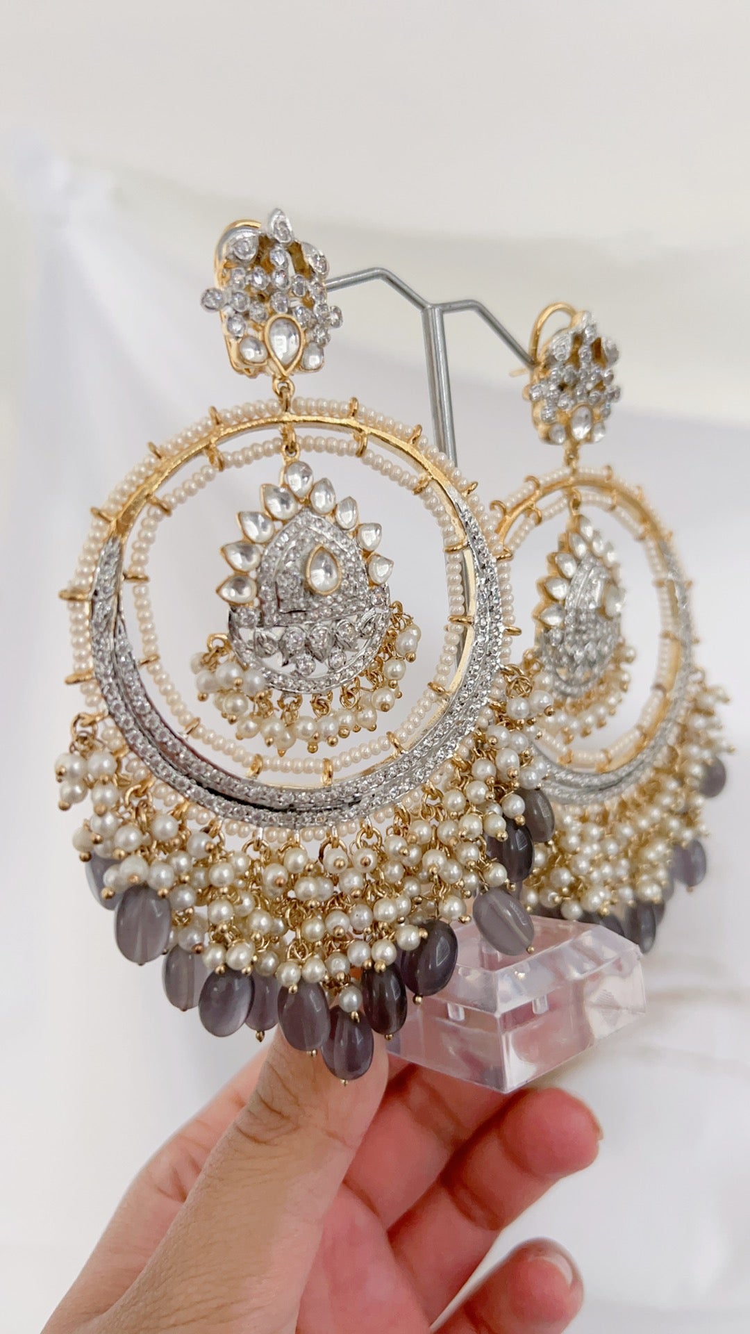 Lysa Earrings