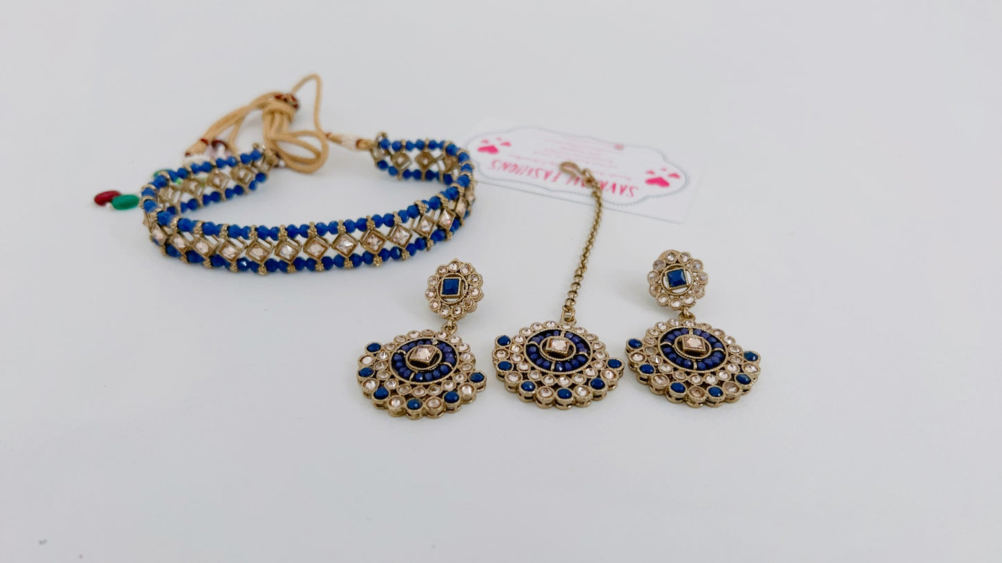 Neith Necklace Set