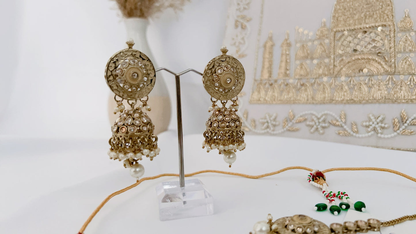 Pia Necklace Set