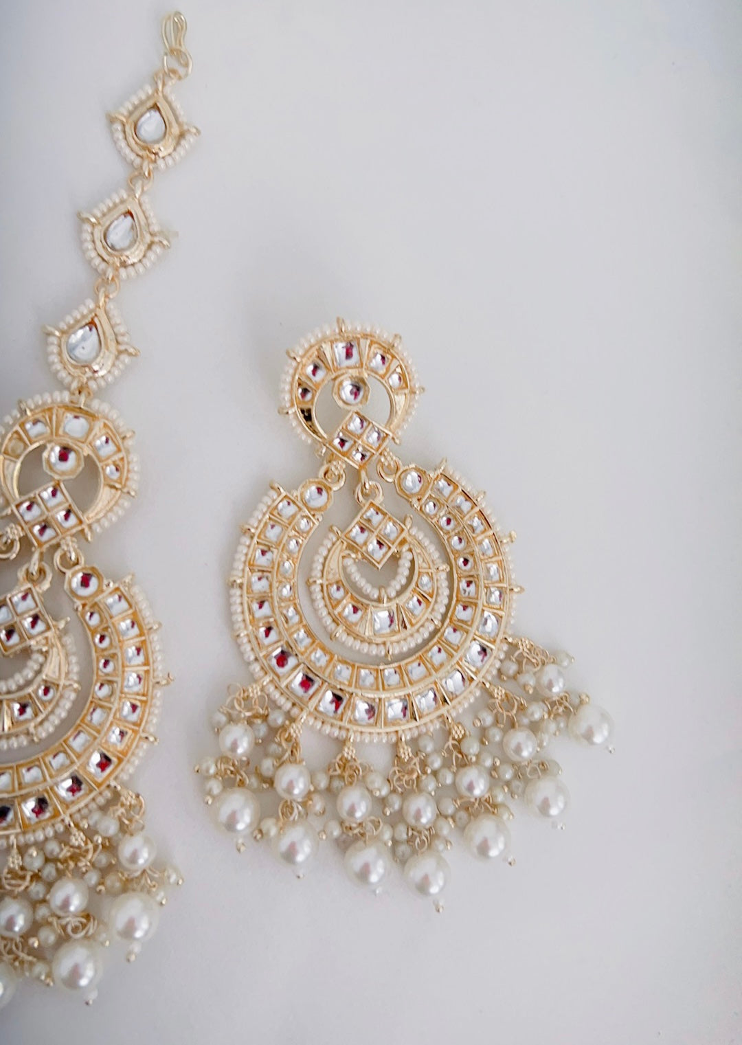 Anara Tikka Set