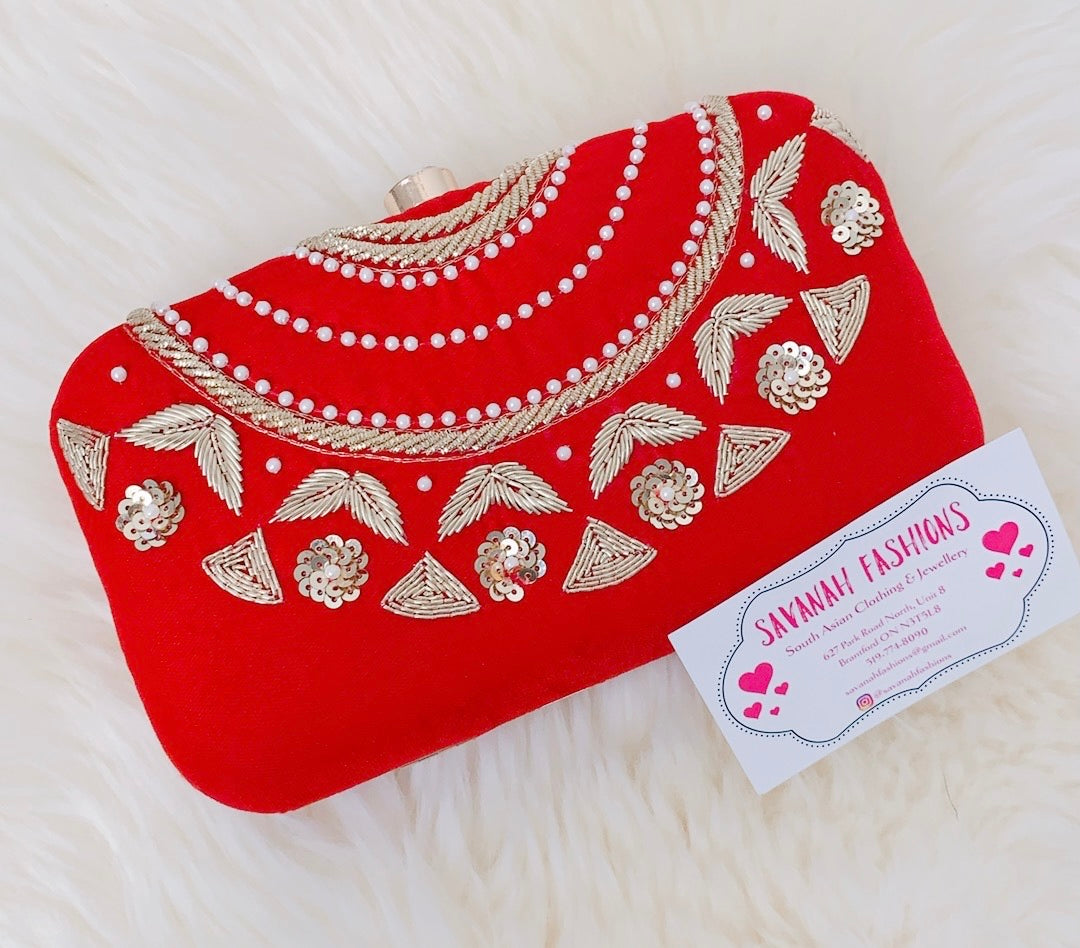 Veronica Clutch