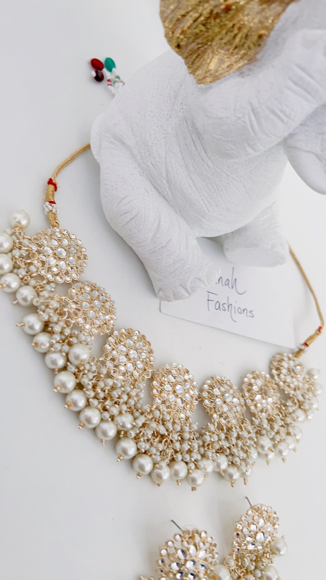 Yami Necklace Set