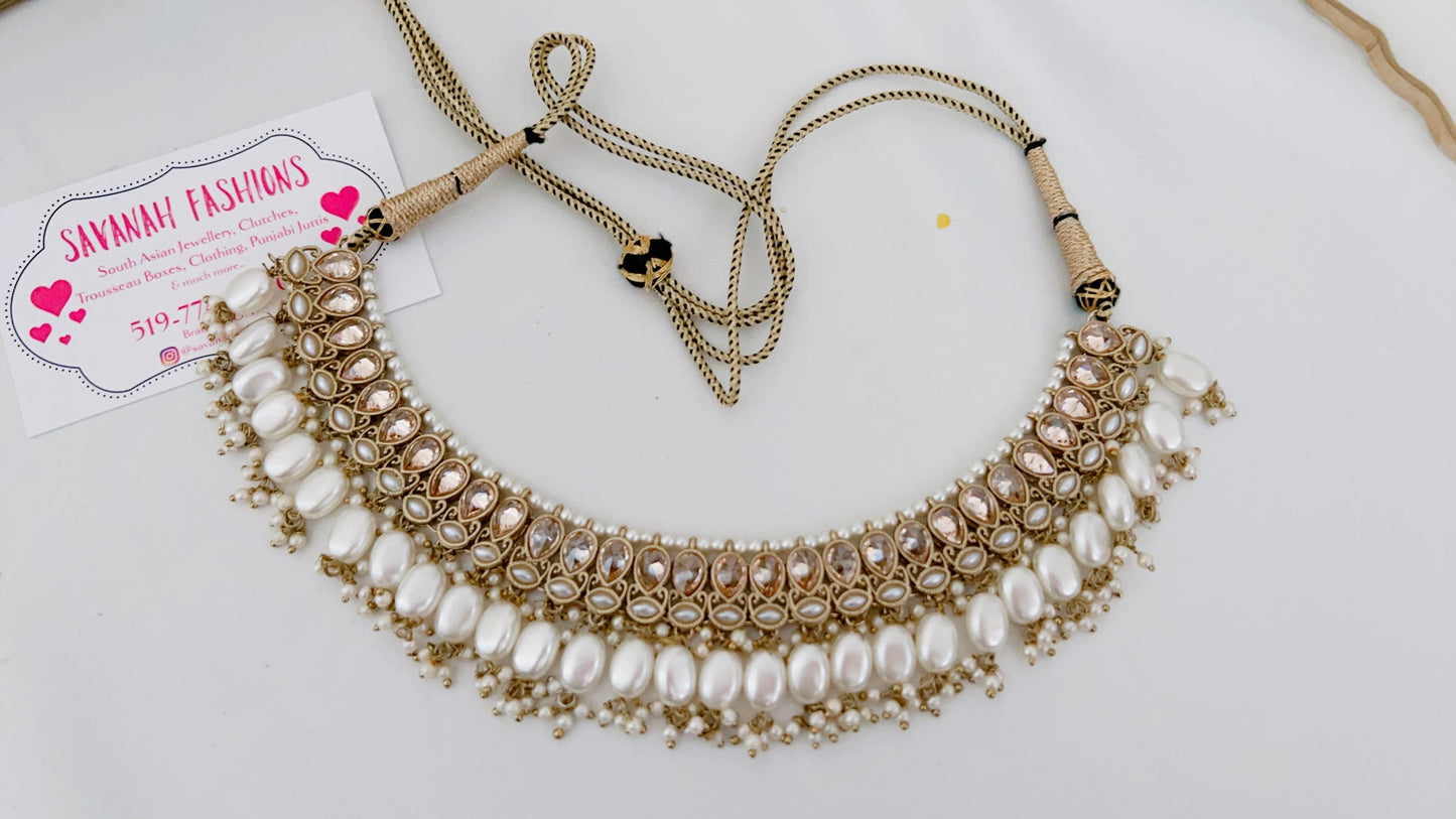 Sharmila Necklace Set