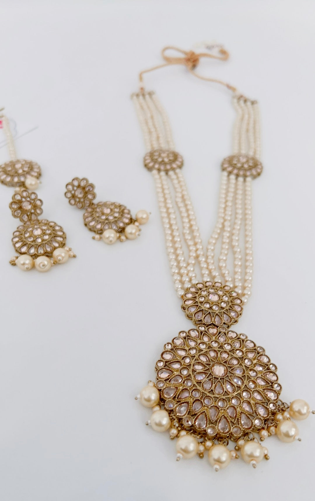 Nanala Necklace Set