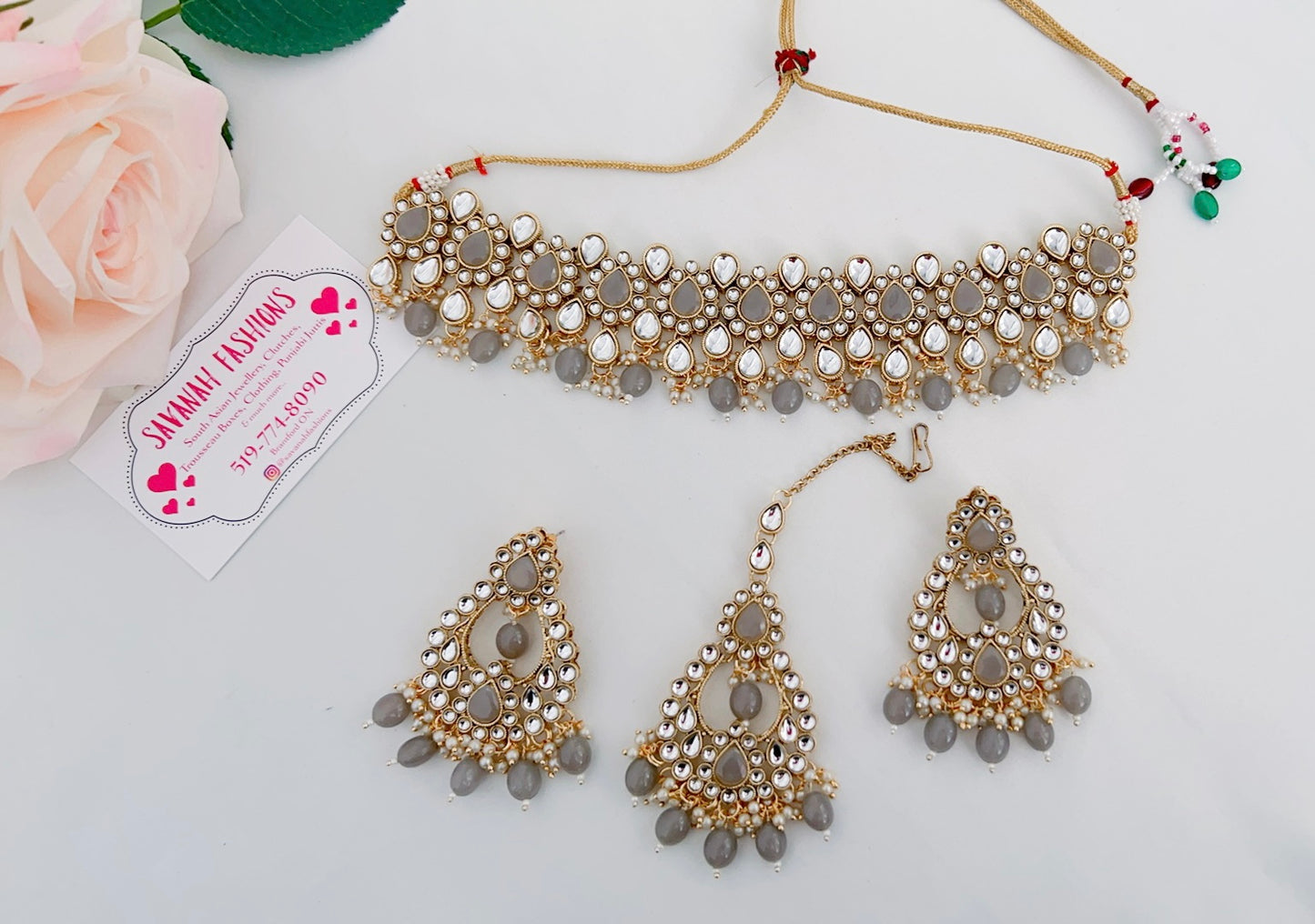 Tanjot Necklace Set