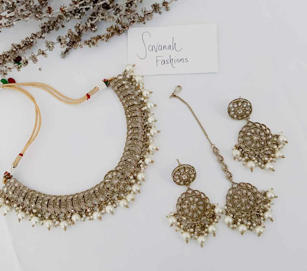 Pooja Necklace Set