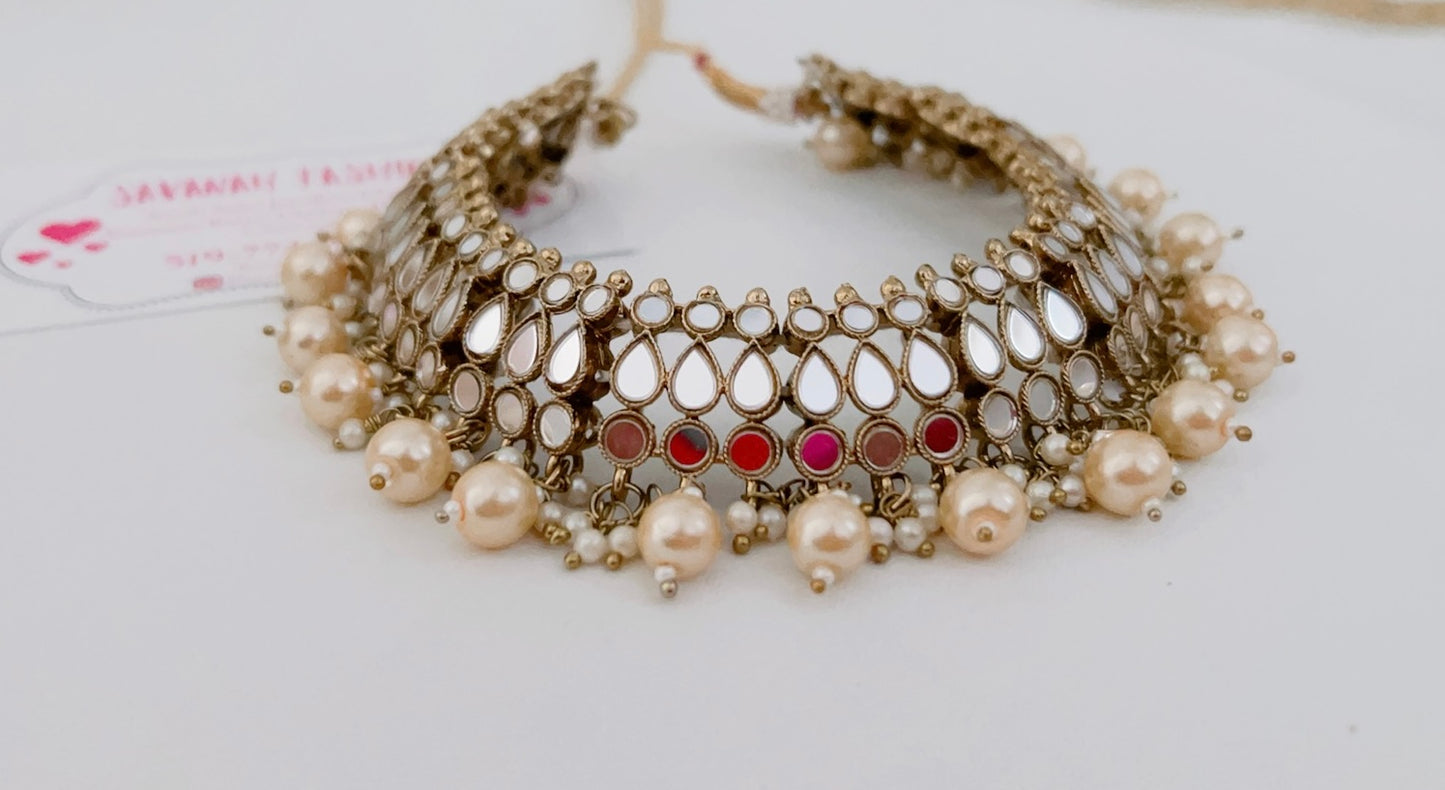Anmol Necklace Set