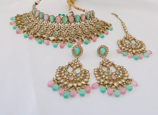 Veera Necklace Set
