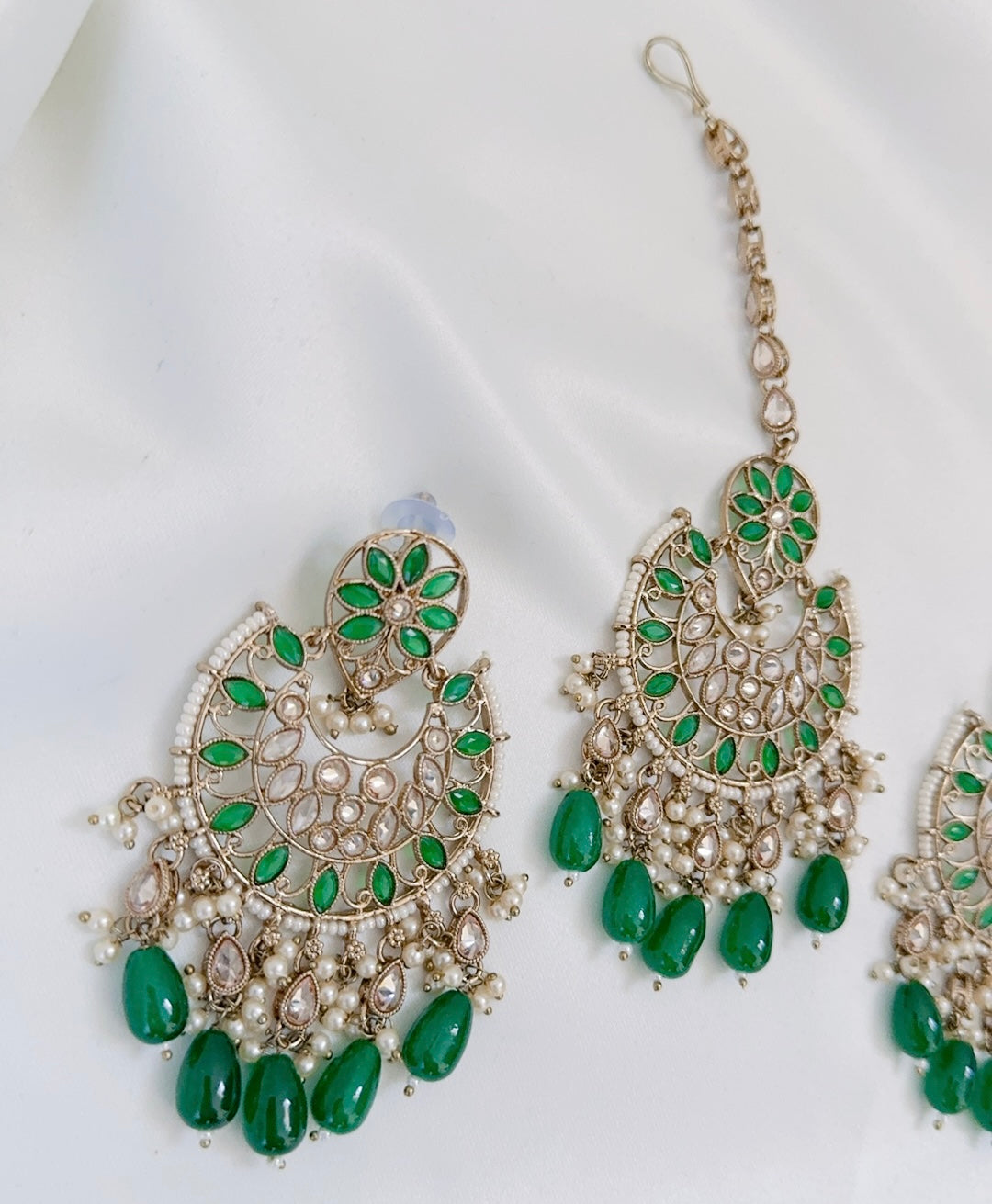 Nithya Tikka Set