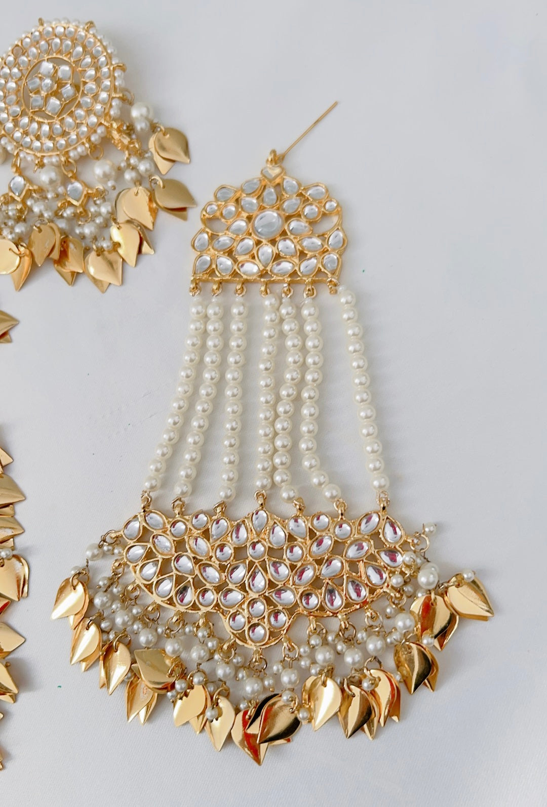 Helyn Necklace Set