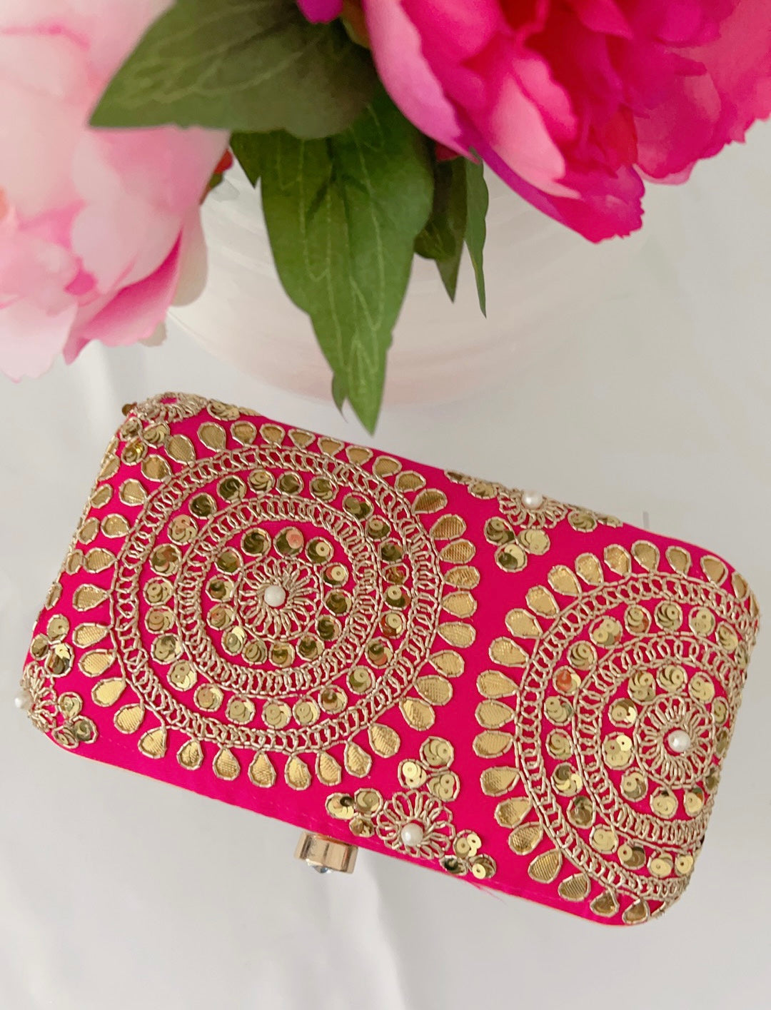 Rachi Clutch