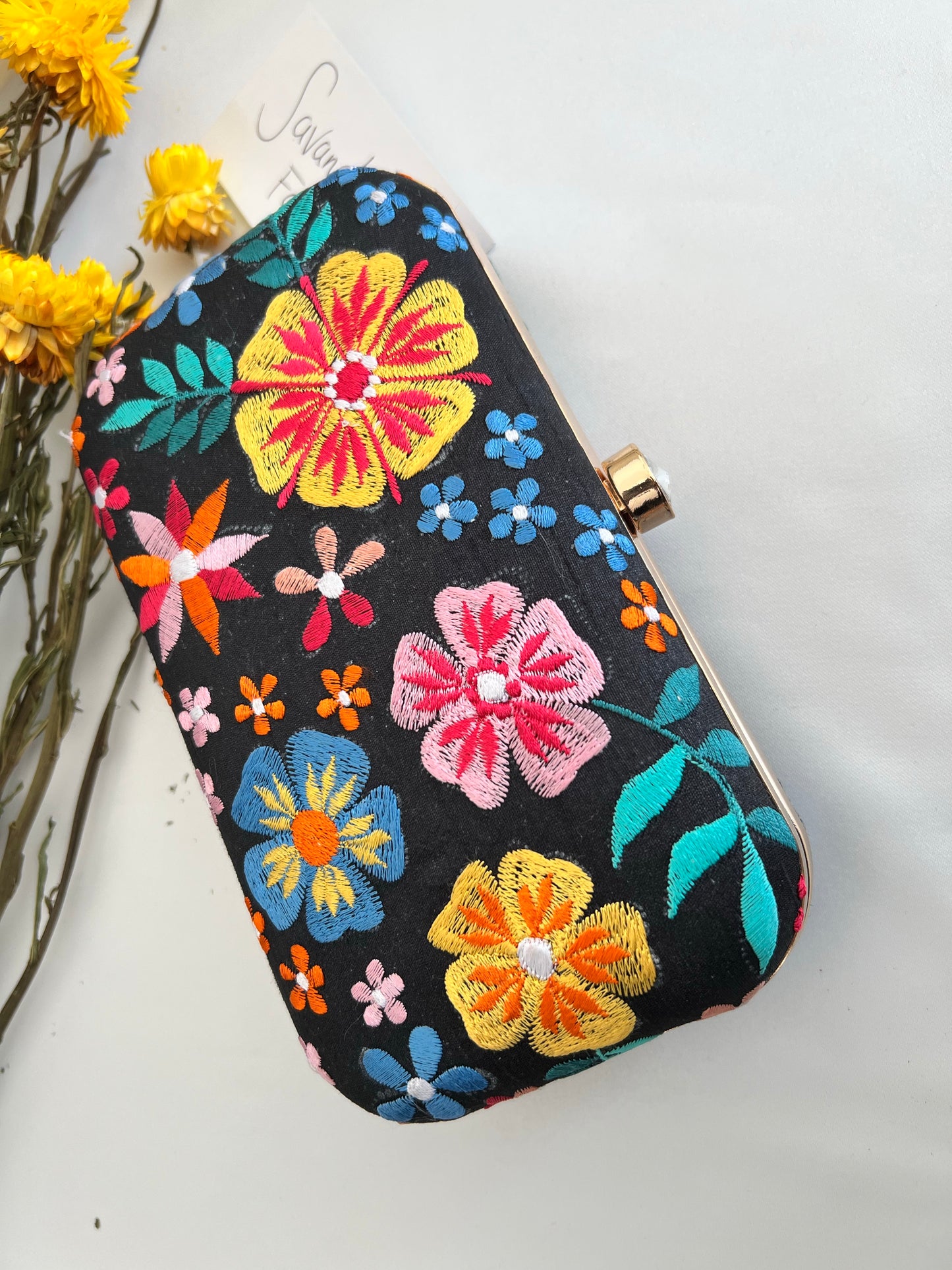 Willow Clutch
