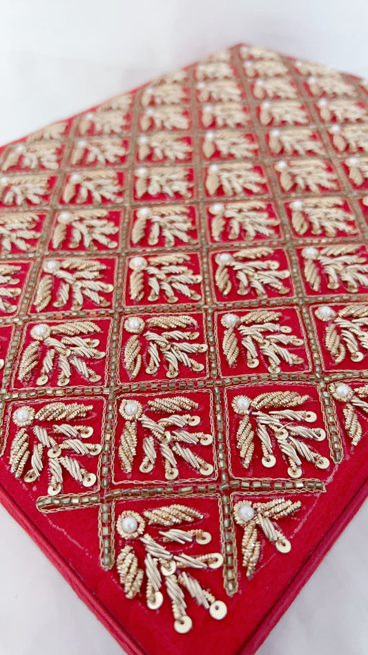 Raya