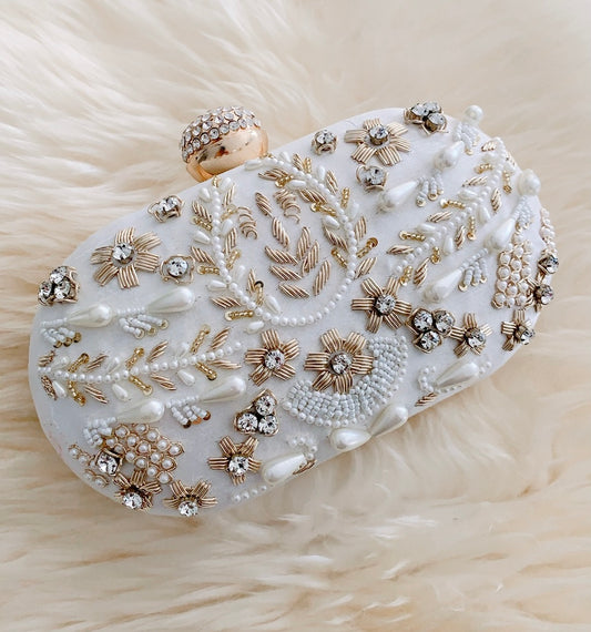 Riyah Clutch