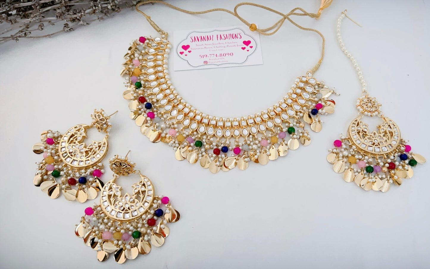 Sharan Necklace Set
