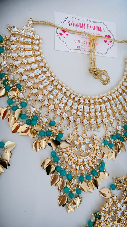 Petal Necklace Set