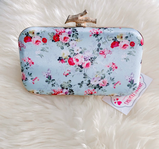 Soumya Clutch