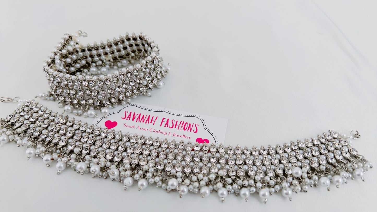 Viveka Anklets