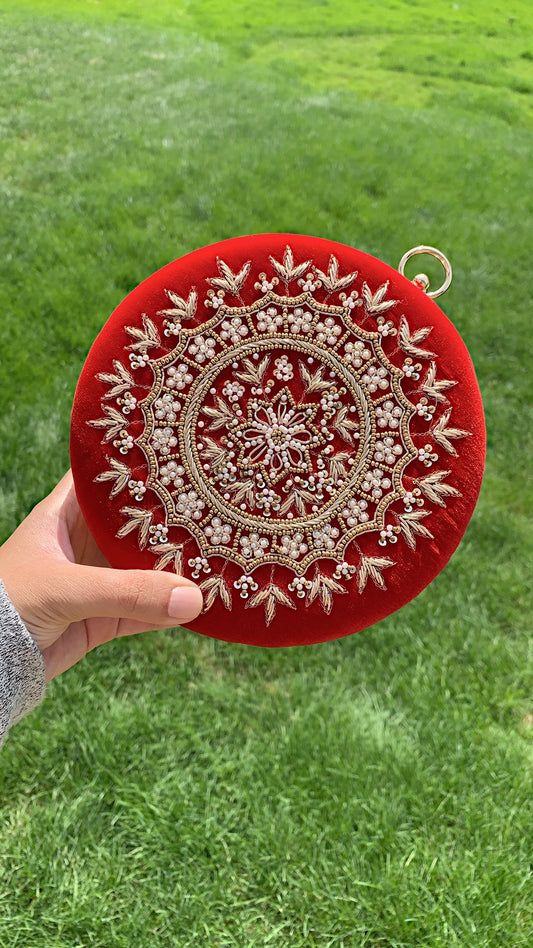 Maya Clutch